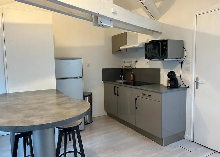 Le Petit Charles Szálloda